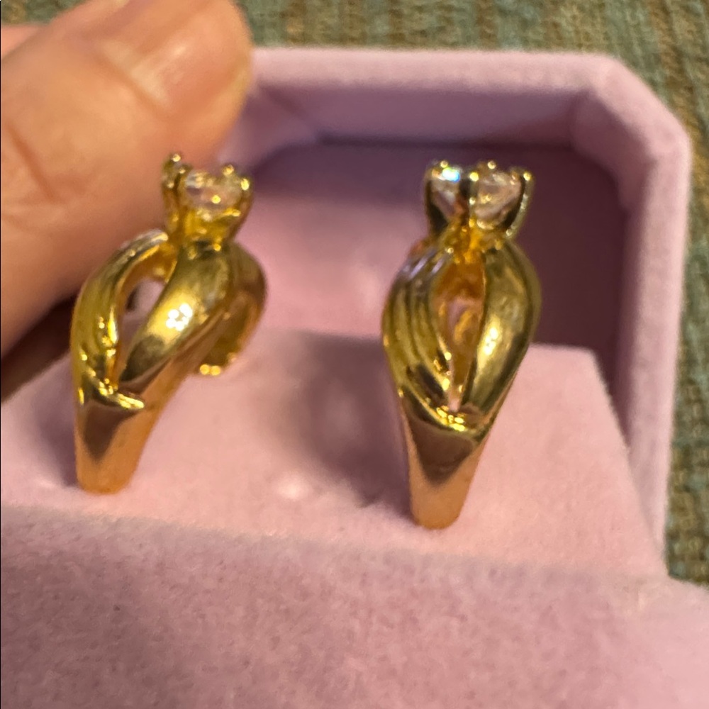 3085 Swarovski Crystal Elements Post Earrings - image 2